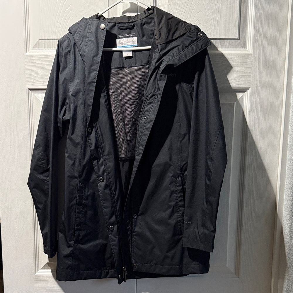 Columbia Black Raincoat